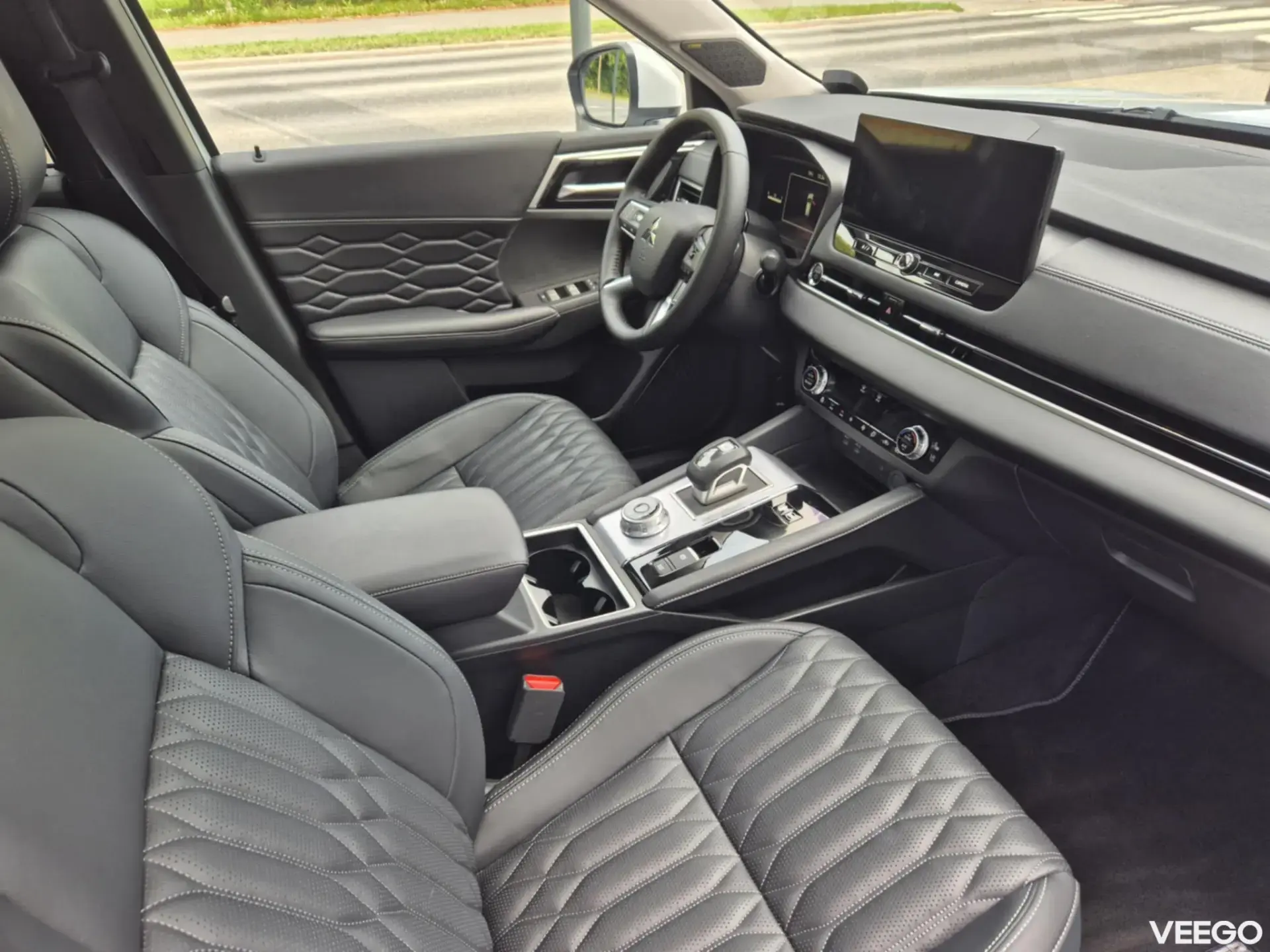 Mitsubishi Outlander 2.4 100kW