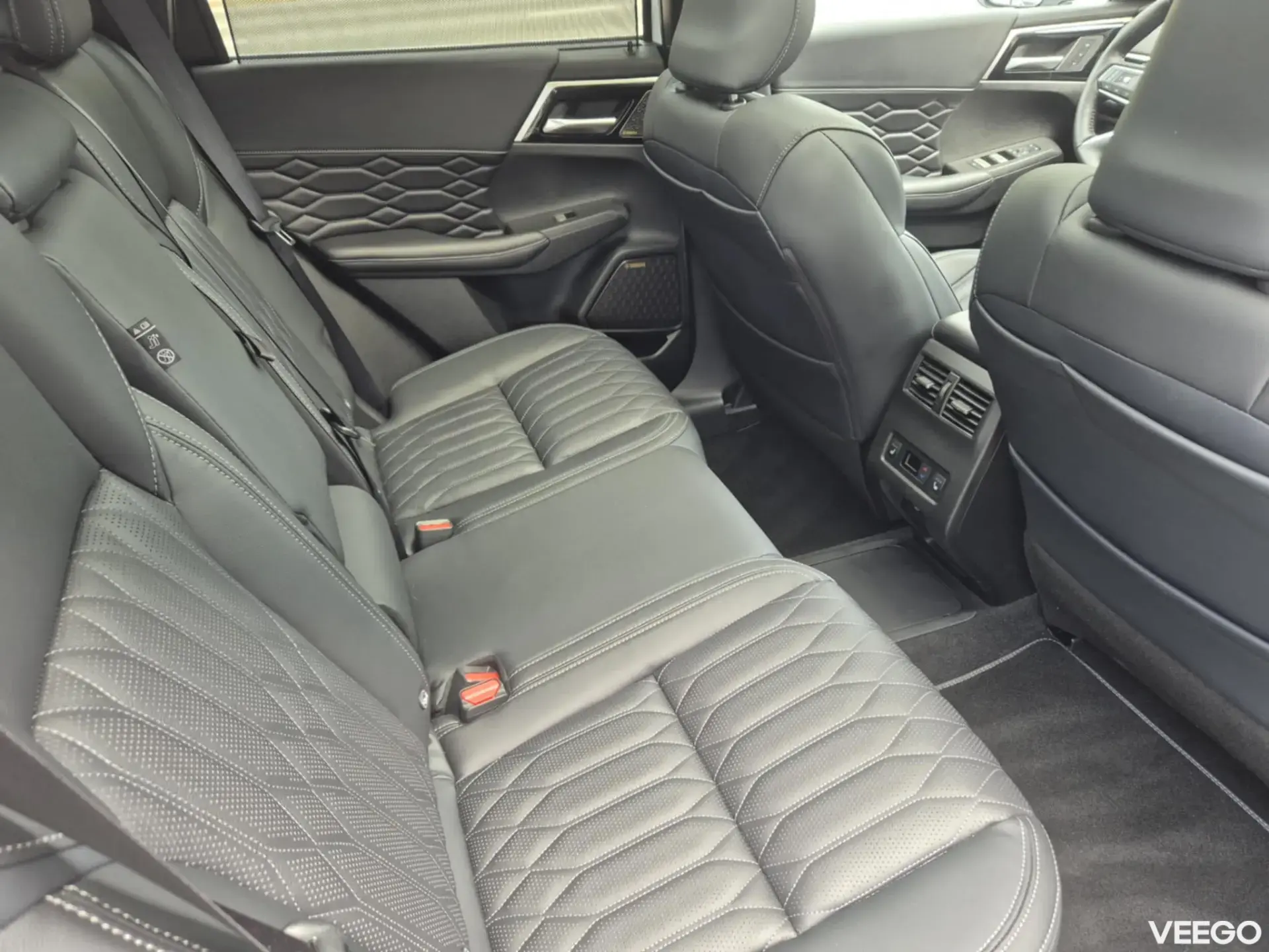 Mitsubishi Outlander 2.4 100kW