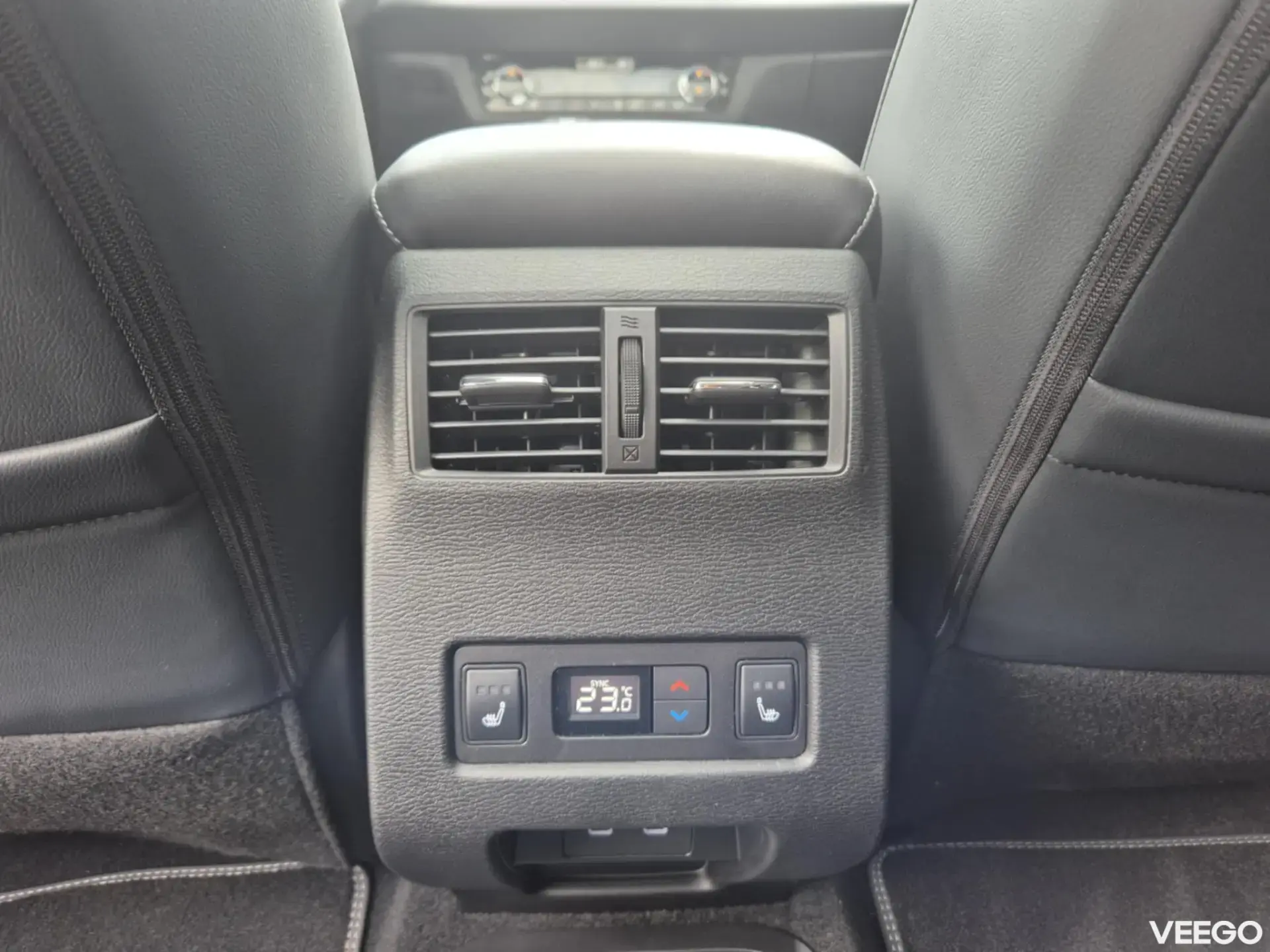 Mitsubishi Outlander 2.4 100kW