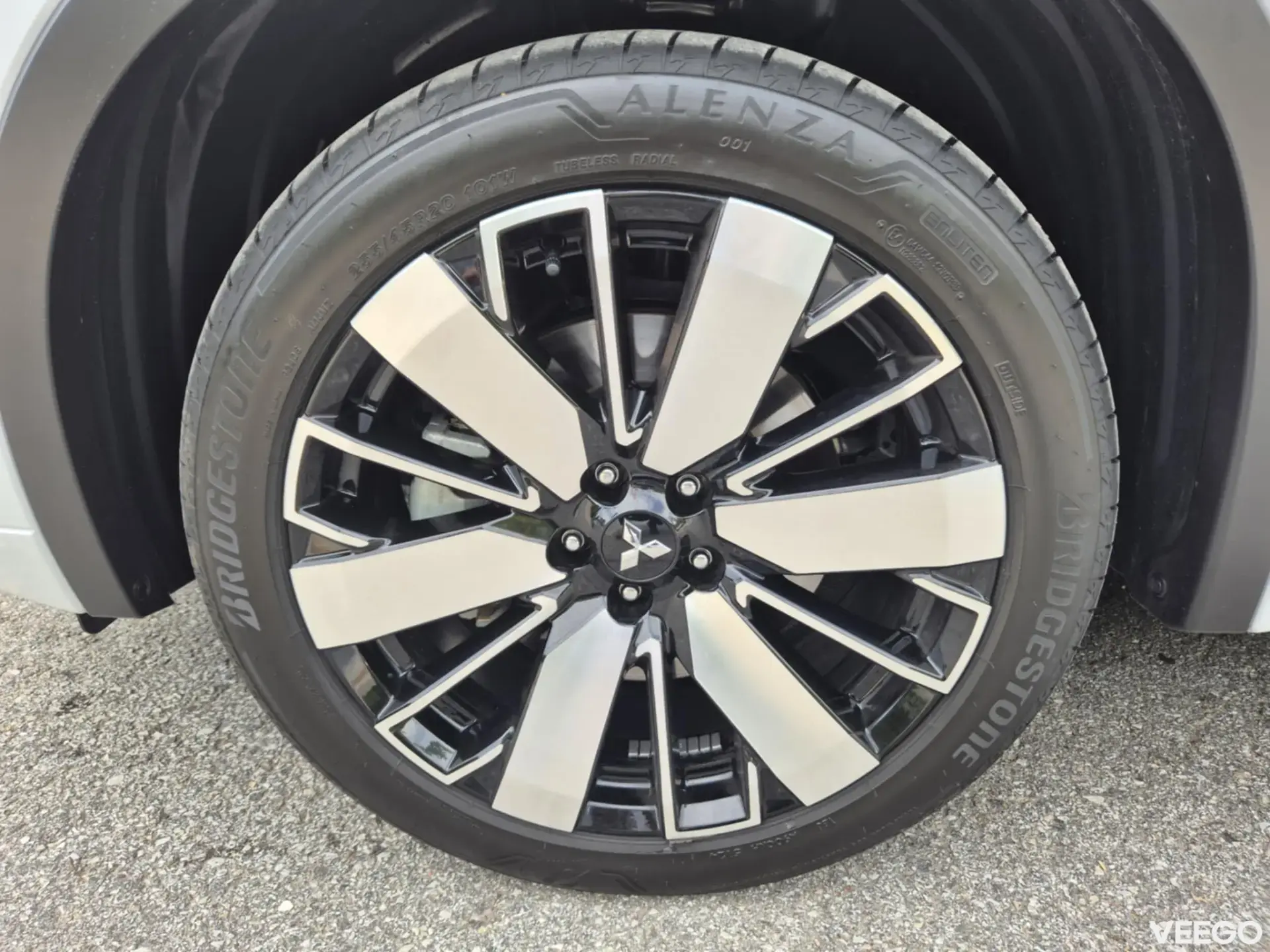 Mitsubishi Outlander 2.4 100kW