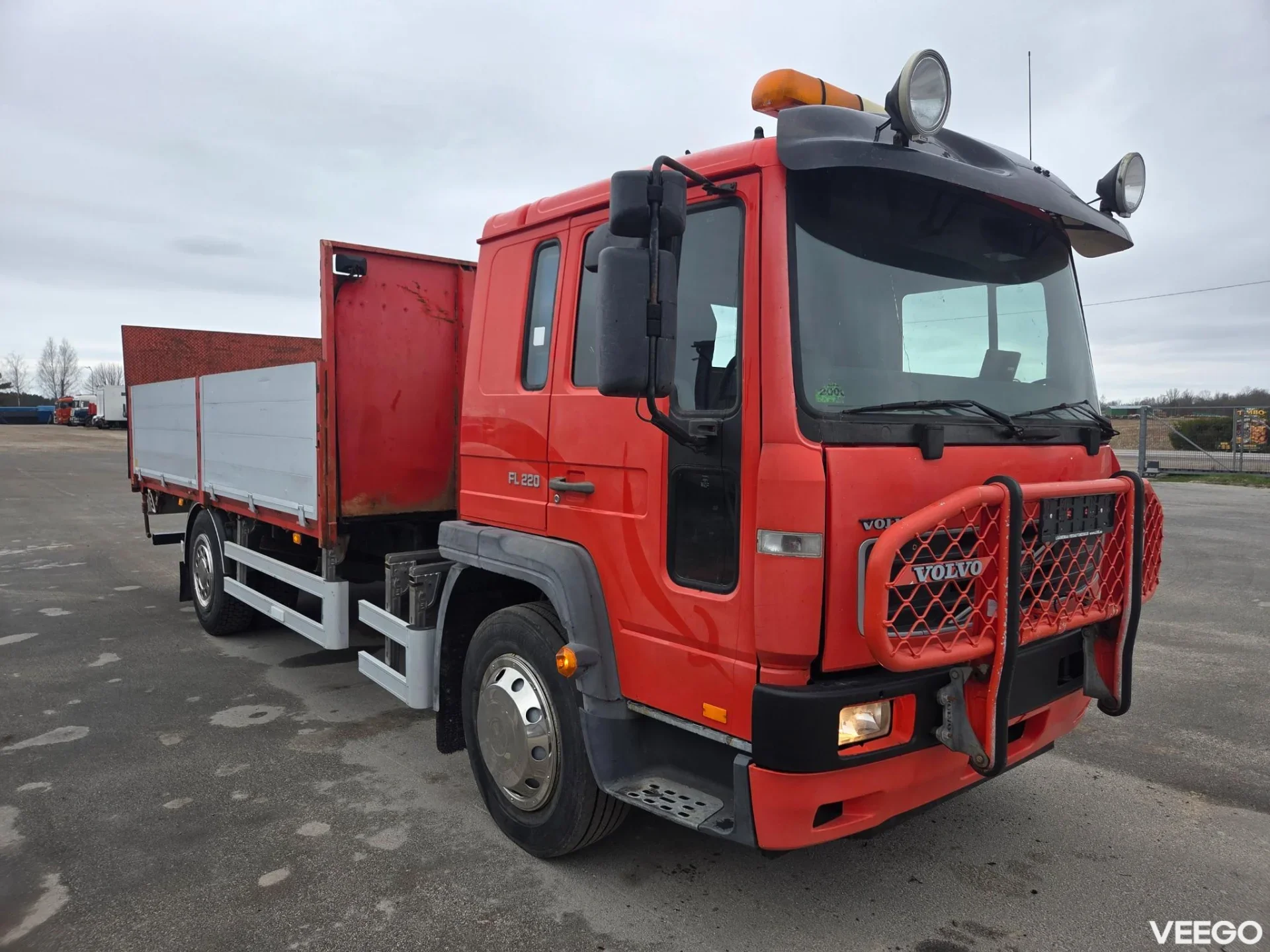 Volvo FL220 162kW