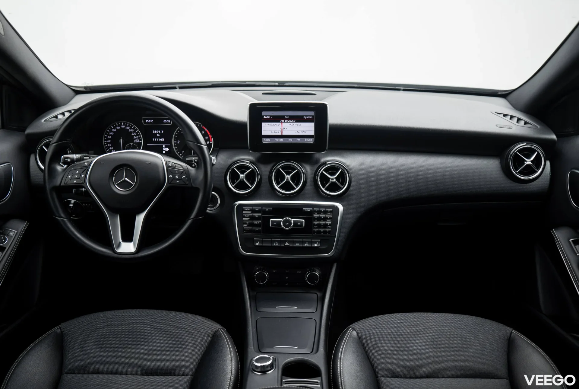 Mercedes-Benz A180 1.5 80kW