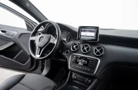 Mercedes-Benz A180 1.5 80kW thumbnail