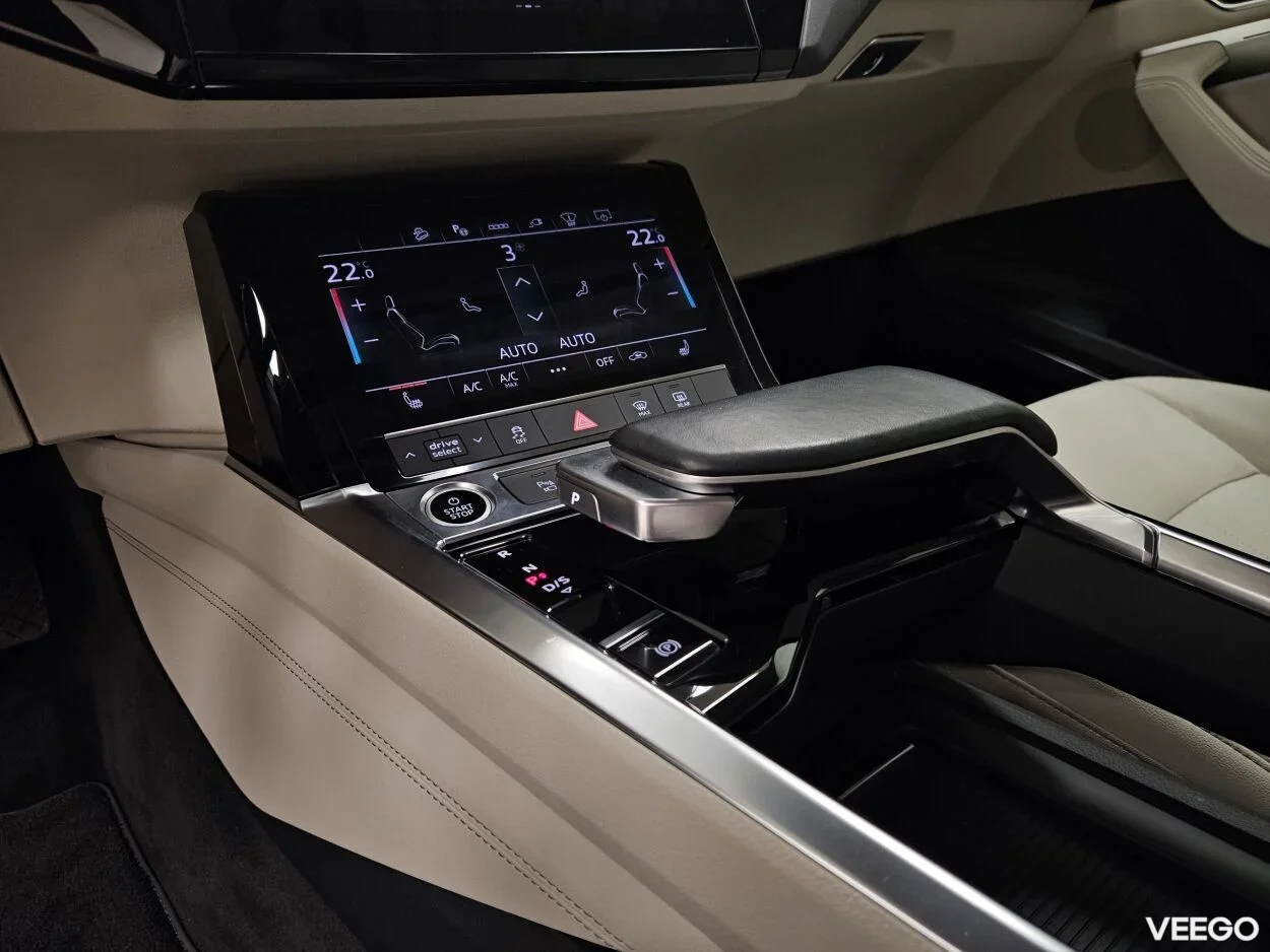 Audi e-tron 55 158kW