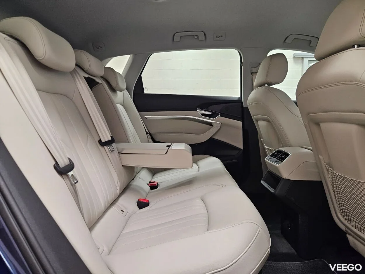 Audi e-tron 55 158kW