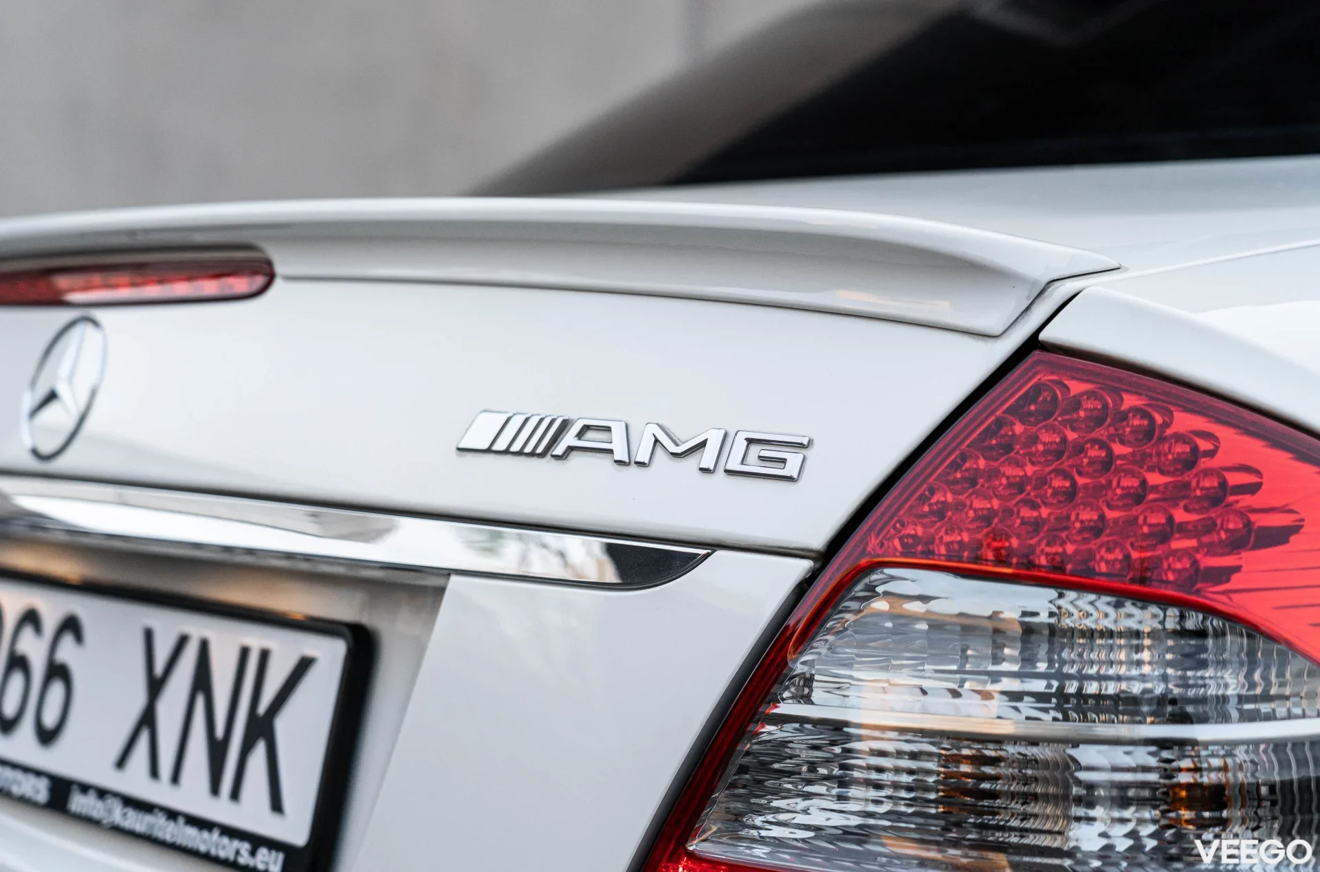 Mercedes-Benz E class 6.2 378kW