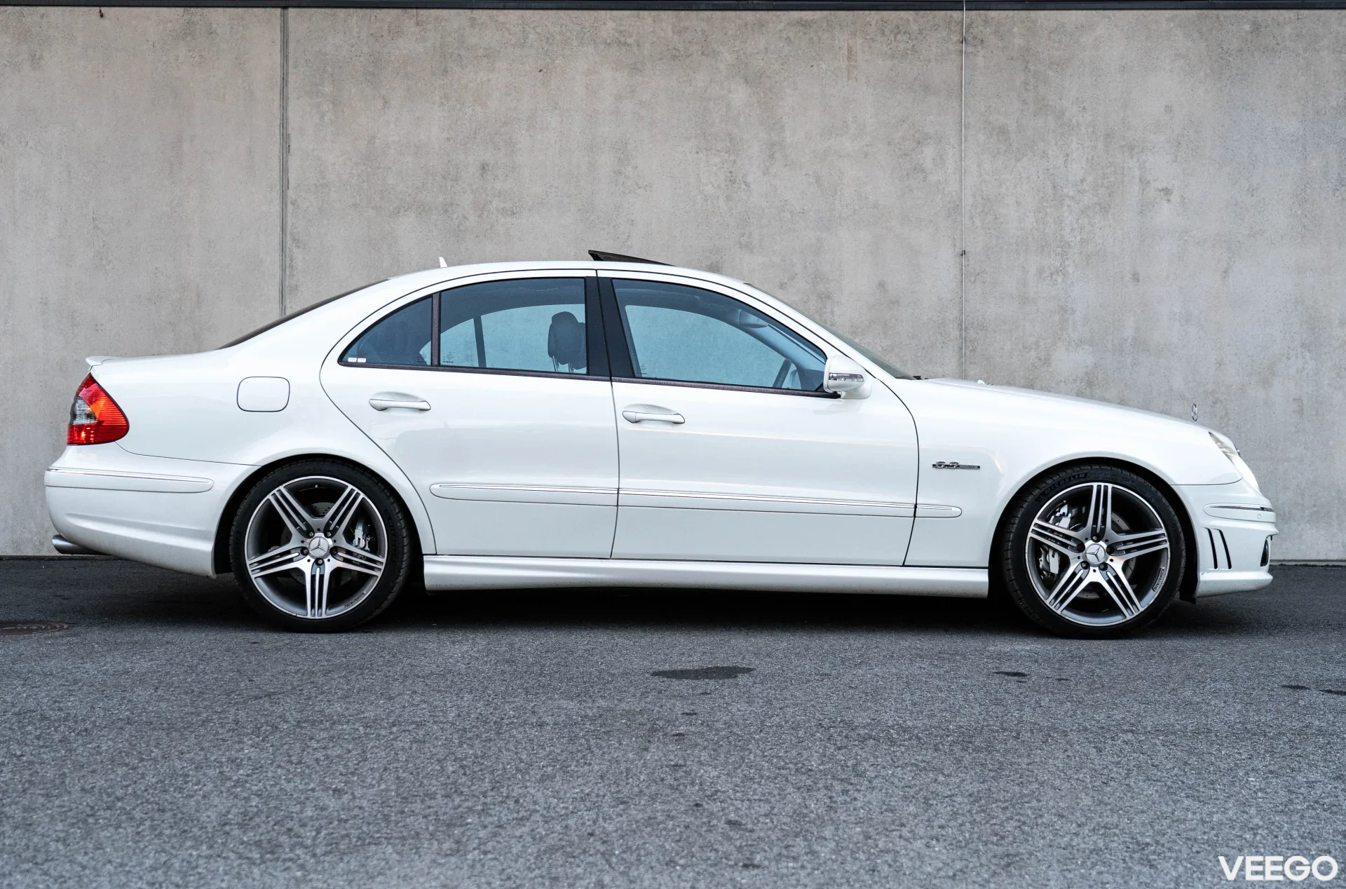 Mercedes-Benz E class 6.2 378kW