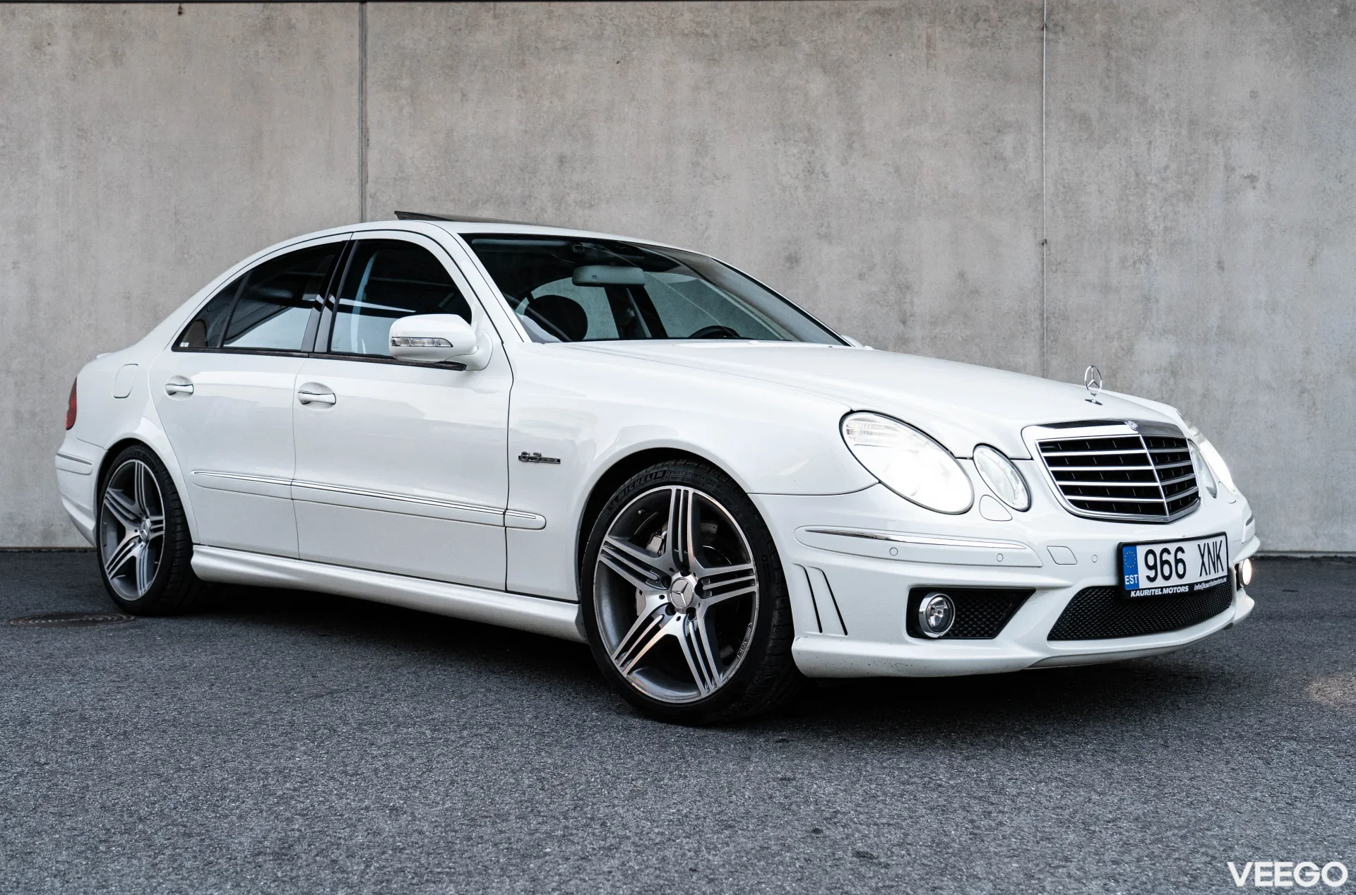 Mercedes-Benz E class 6.2 378kW