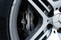 Mercedes-Benz E class 6.2 378kW thumbnail