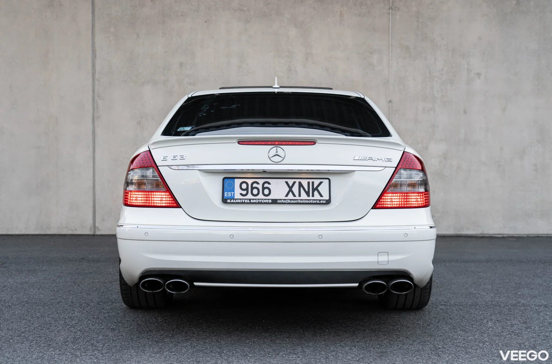 Mercedes-Benz E class 6.2 378kW