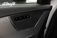 Volvo XC90 B5 AWD 235HK 7-Sits R-Design /HuD /360 /Massage/4.95% 173kW thumbnail