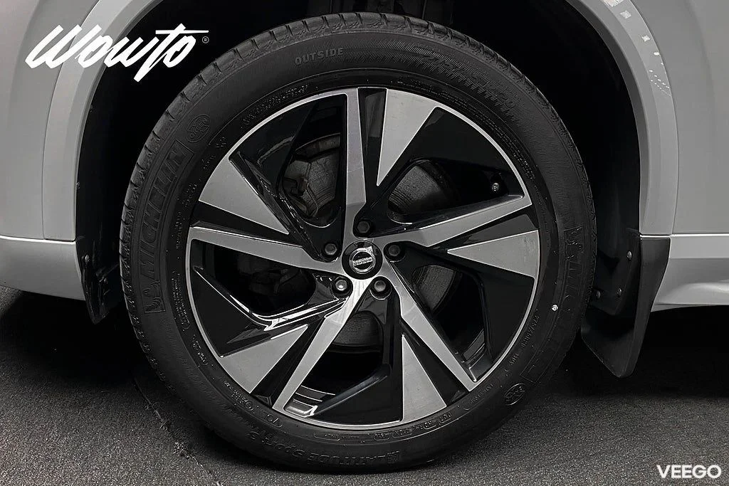 Volvo XC90 B5 AWD 235HK 7-Sits R-Design /HuD /360 /Massage/4.95% 173kW