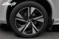 Volvo XC90 B5 AWD 235HK 7-Sits R-Design /HuD /360 /Massage/4.95% 173kW thumbnail