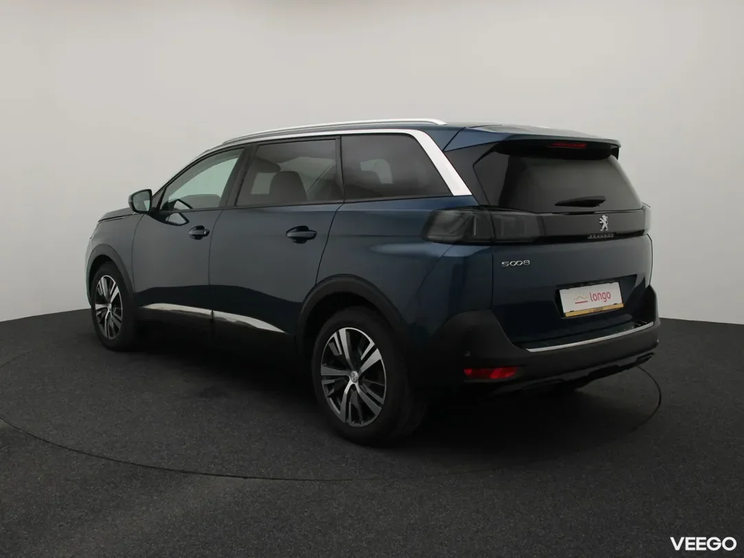 Peugeot 5008 1.5 96kW