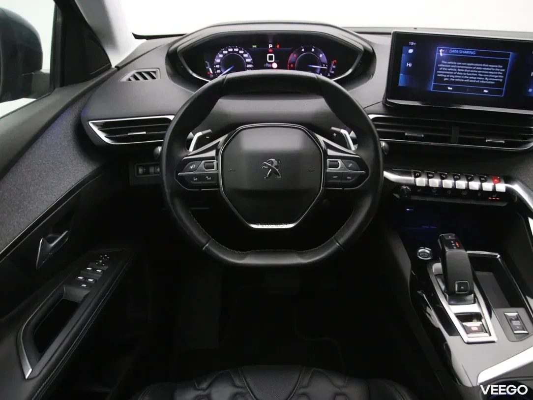 Peugeot 5008 1.5 96kW