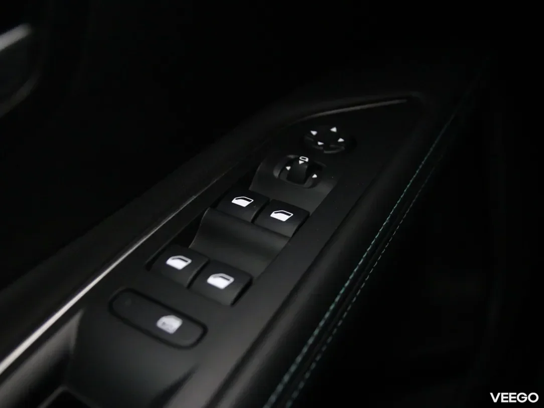 Peugeot 5008 1.5 96kW