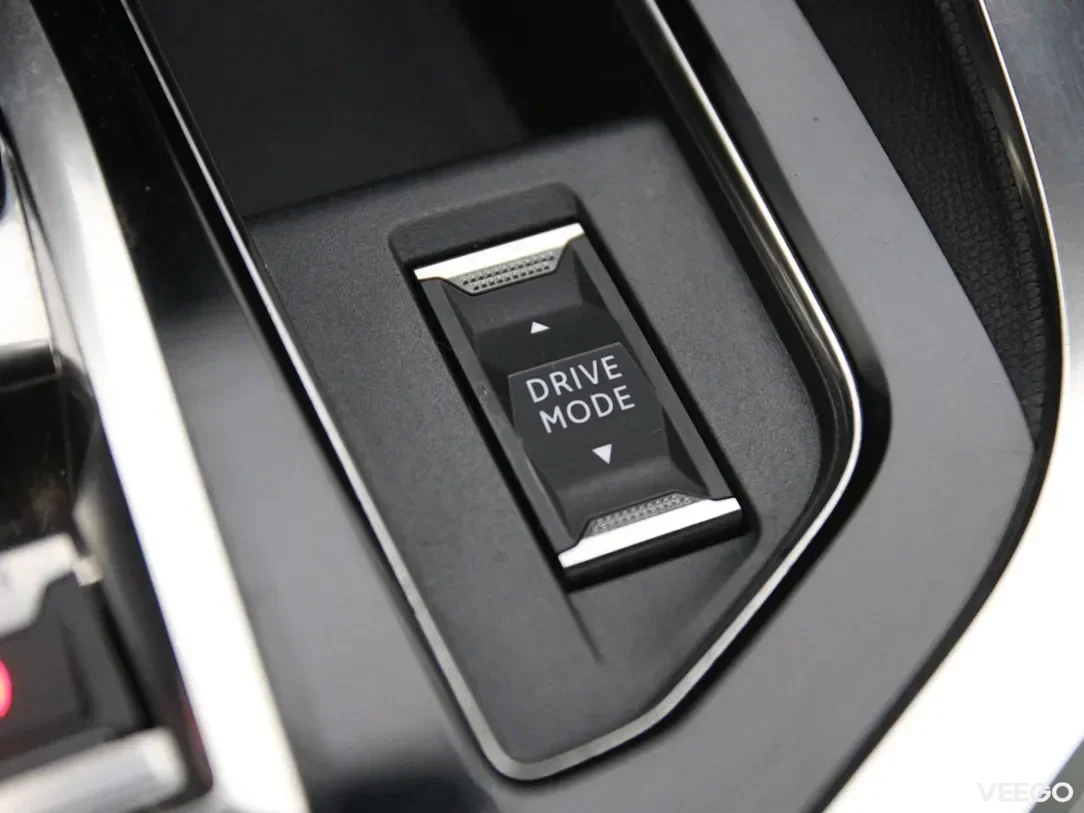 Peugeot 5008 1.5 96kW