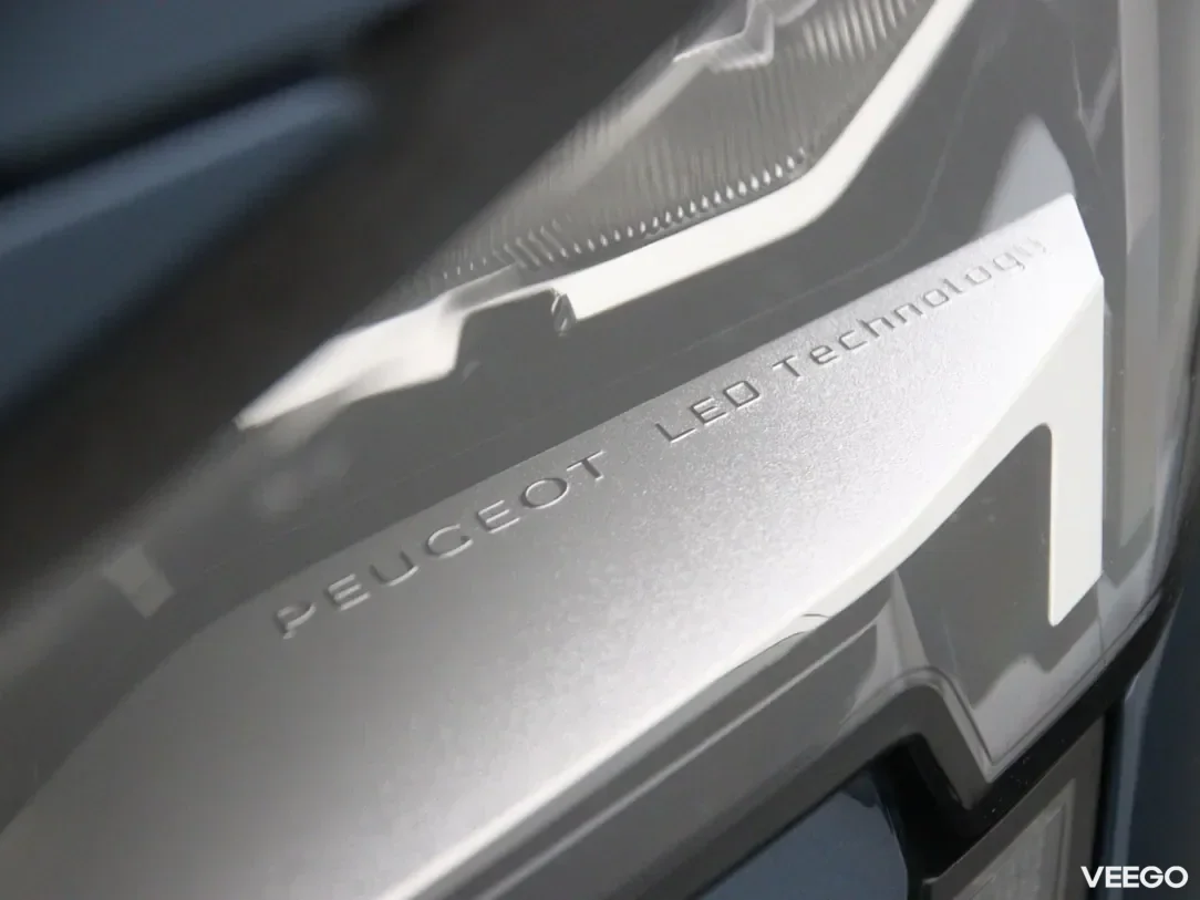 Peugeot 5008 1.5 96kW