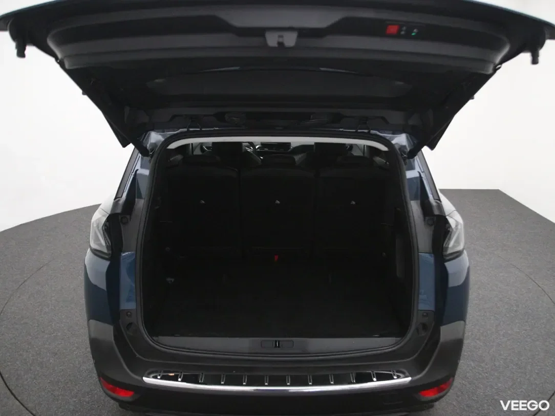 Peugeot 5008 1.5 96kW