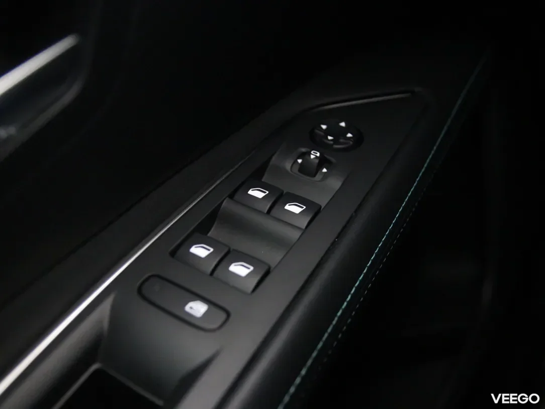 Peugeot 3008 1.2 96kW