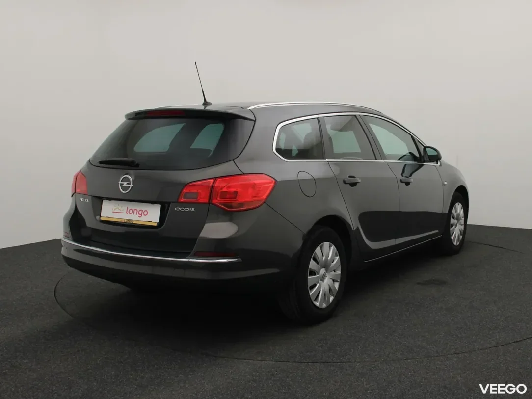 Opel Astra 1.6 81kW