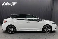 Toyota Corolla Hybrid e-CVT 196HK GR-Sport /B-Kamera /Keyless /4.95% 144kW