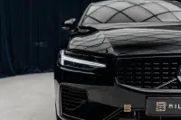 Volvo S60 Recharge T8 AWD Plus Dark H/K 360 Drag MOMS 335kW