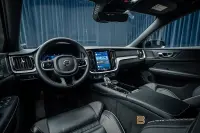 Volvo S60 Recharge T8 AWD Plus Dark H/K 360 Drag MOMS 335kW