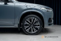 Volvo XC90 Recharge T8 AWD Ultimate Dark 7-Sits Pano H/K HUD MOMS 335kW