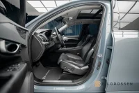 Volvo XC90 Recharge T8 AWD Ultimate Dark 7-Sits Pano H/K HUD MOMS 335kW