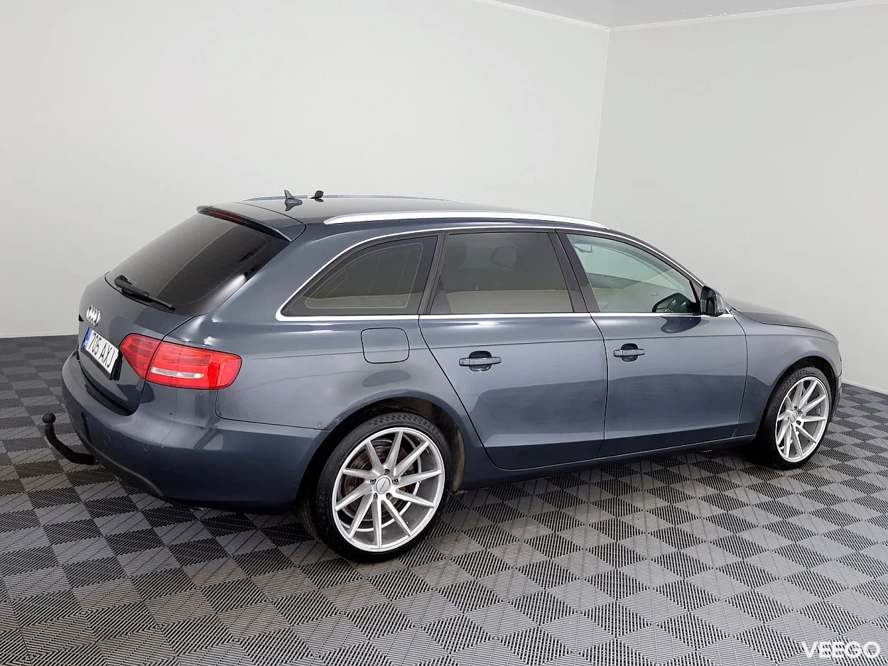 Audi A4 2.0 105kW
