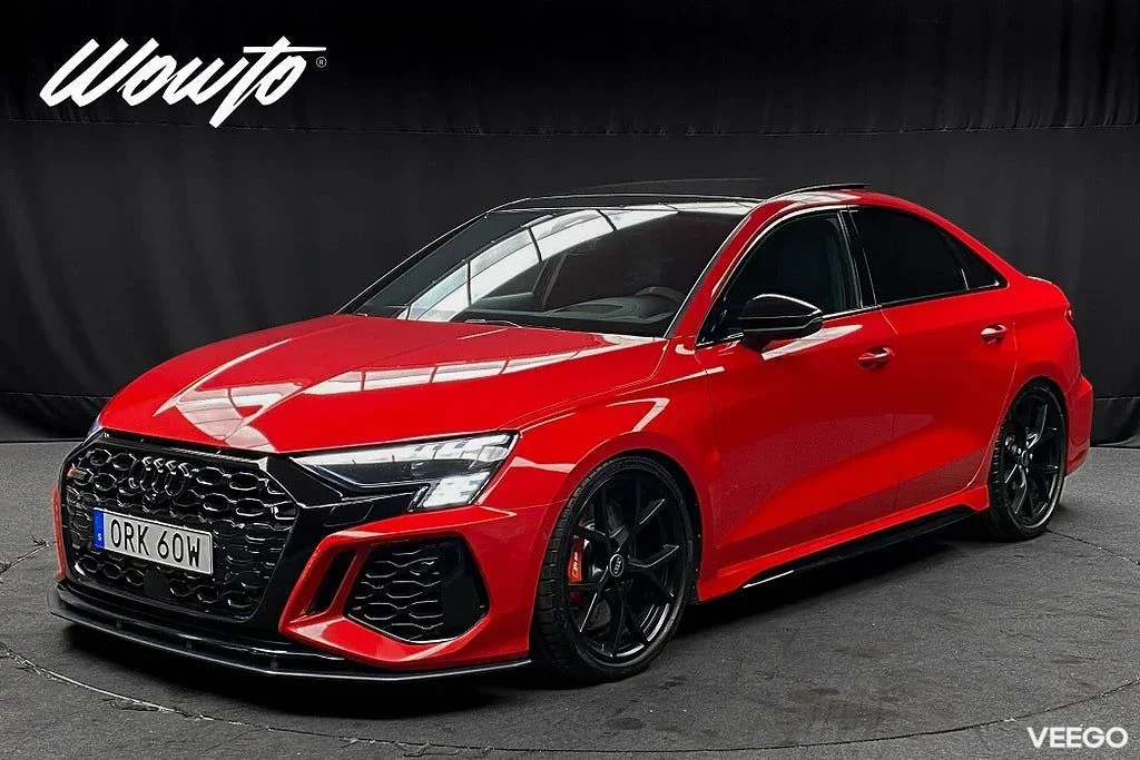 Audi RS 3 Sedan 400HK /RS-Design /Massage /Matrix /Pano /4.95% 294kW