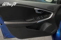 Volvo V40 T5 253HK R-Design /Polestar /Navi /4.95% 186kW thumbnail