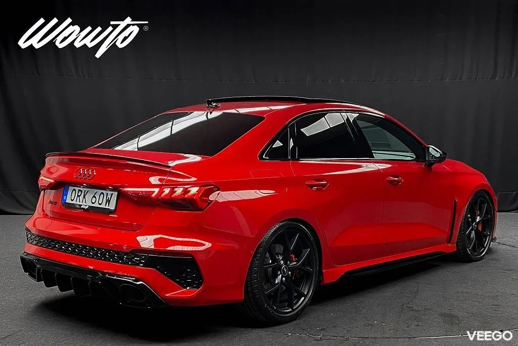 Audi RS 3 Sedan 400HK /RS-Design /Massage /Matrix /Pano /4.95% 294kW