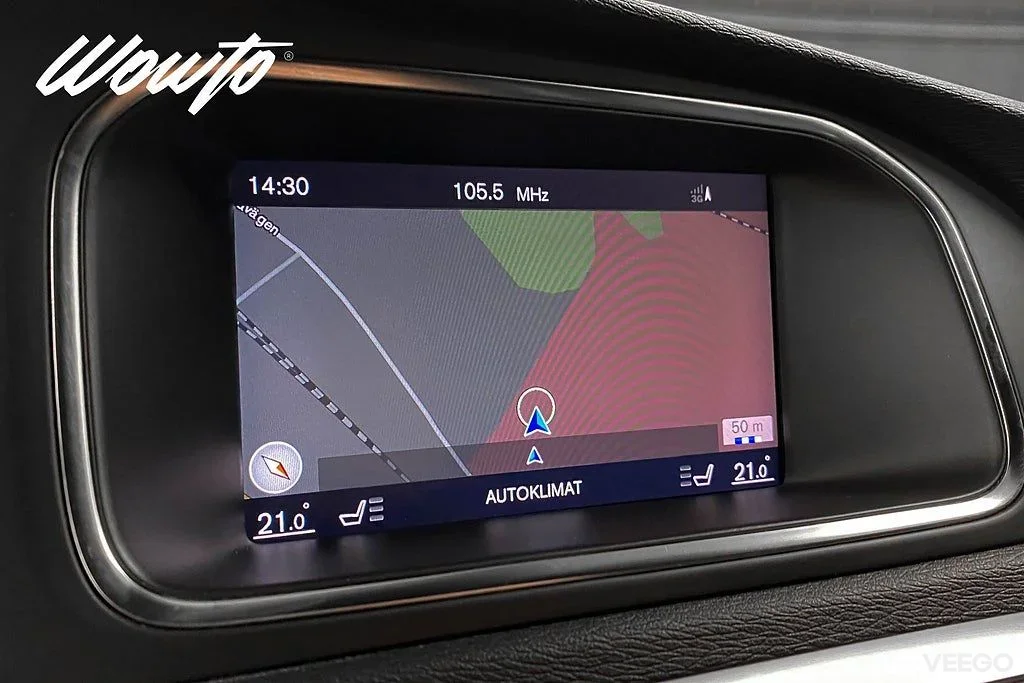 Volvo V40 T5 253HK R-Design /Polestar /Navi /4.95% 186kW