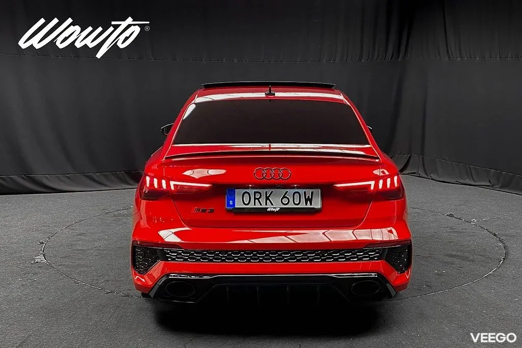 Audi RS 3 Sedan 400HK /RS-Design /Massage /Matrix /Pano /4.95% 294kW