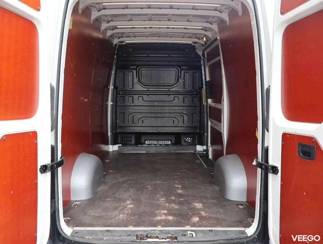 Volkswagen Crafter L3H3 2 103kW