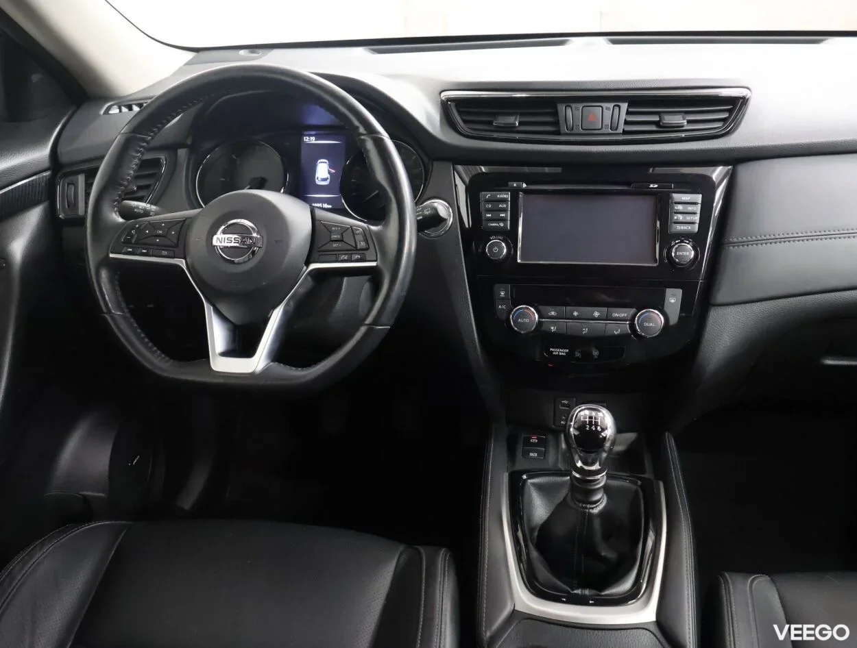 Nissan X-Trail Tekna 1.7 110kW