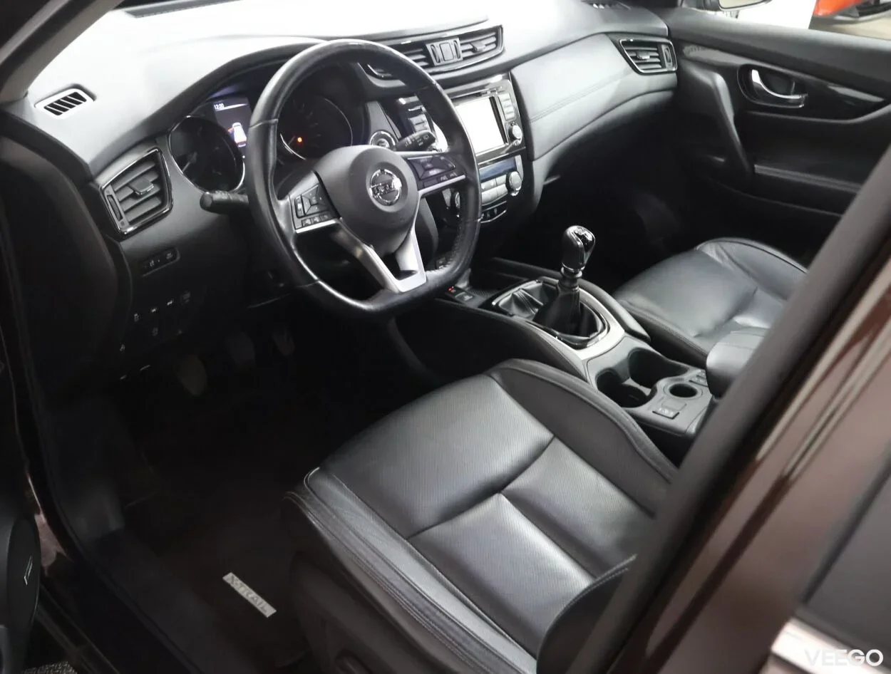 Nissan X-Trail Tekna 1.7 110kW