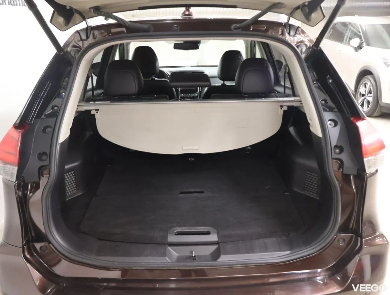 Nissan X-Trail Tekna 1.7 110kW