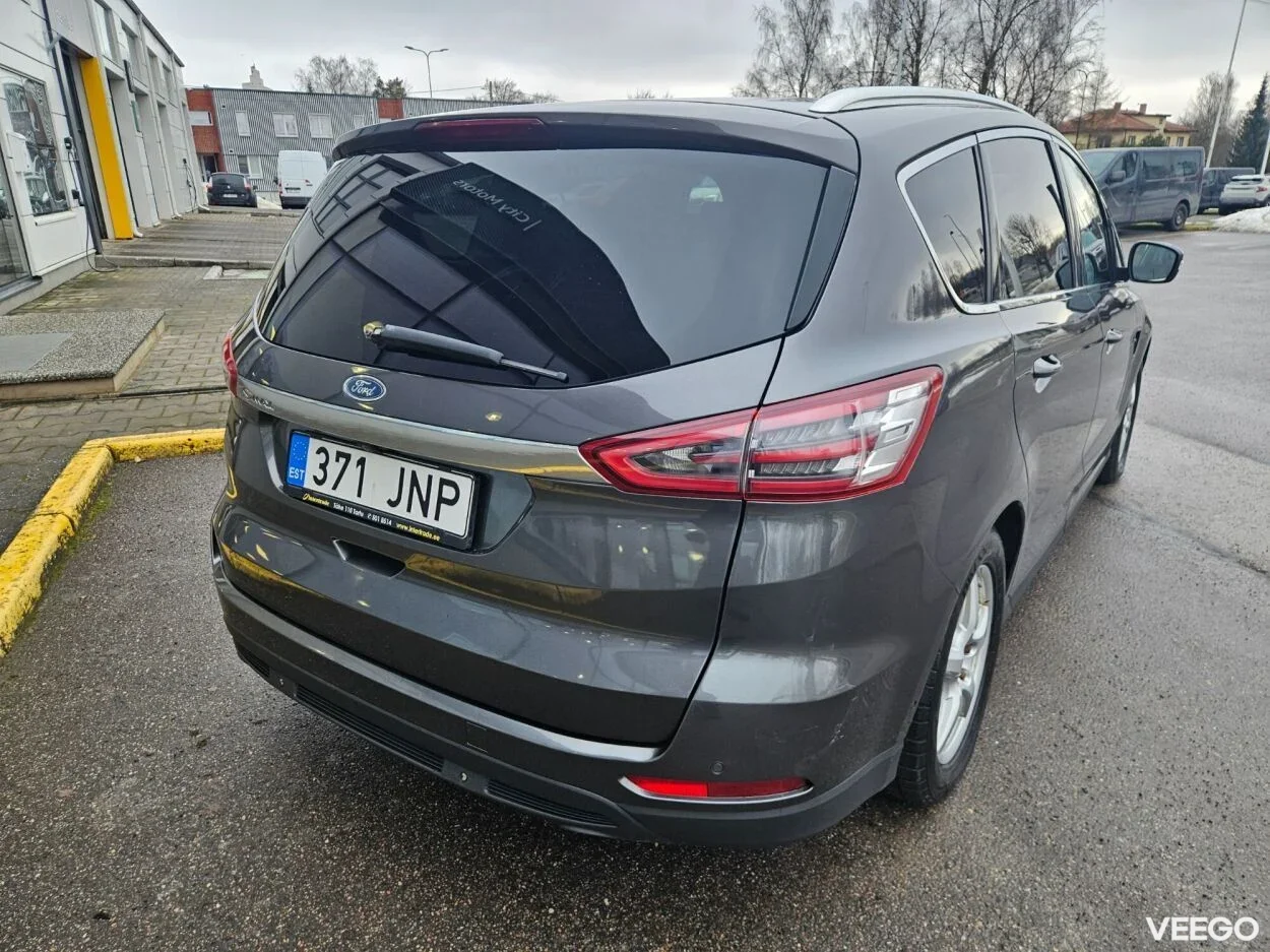 Ford S-MAX Titanium 2 110kW