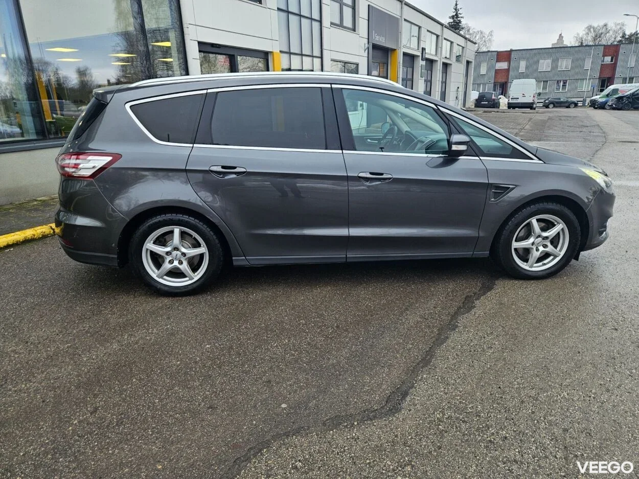 Ford S-MAX Titanium 2 110kW