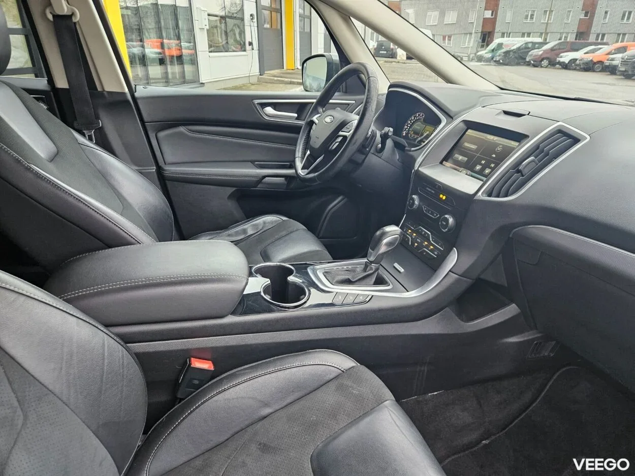 Ford S-MAX Titanium 2 110kW