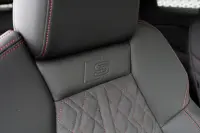 Audi Q4 e-tron 210kW thumbnail