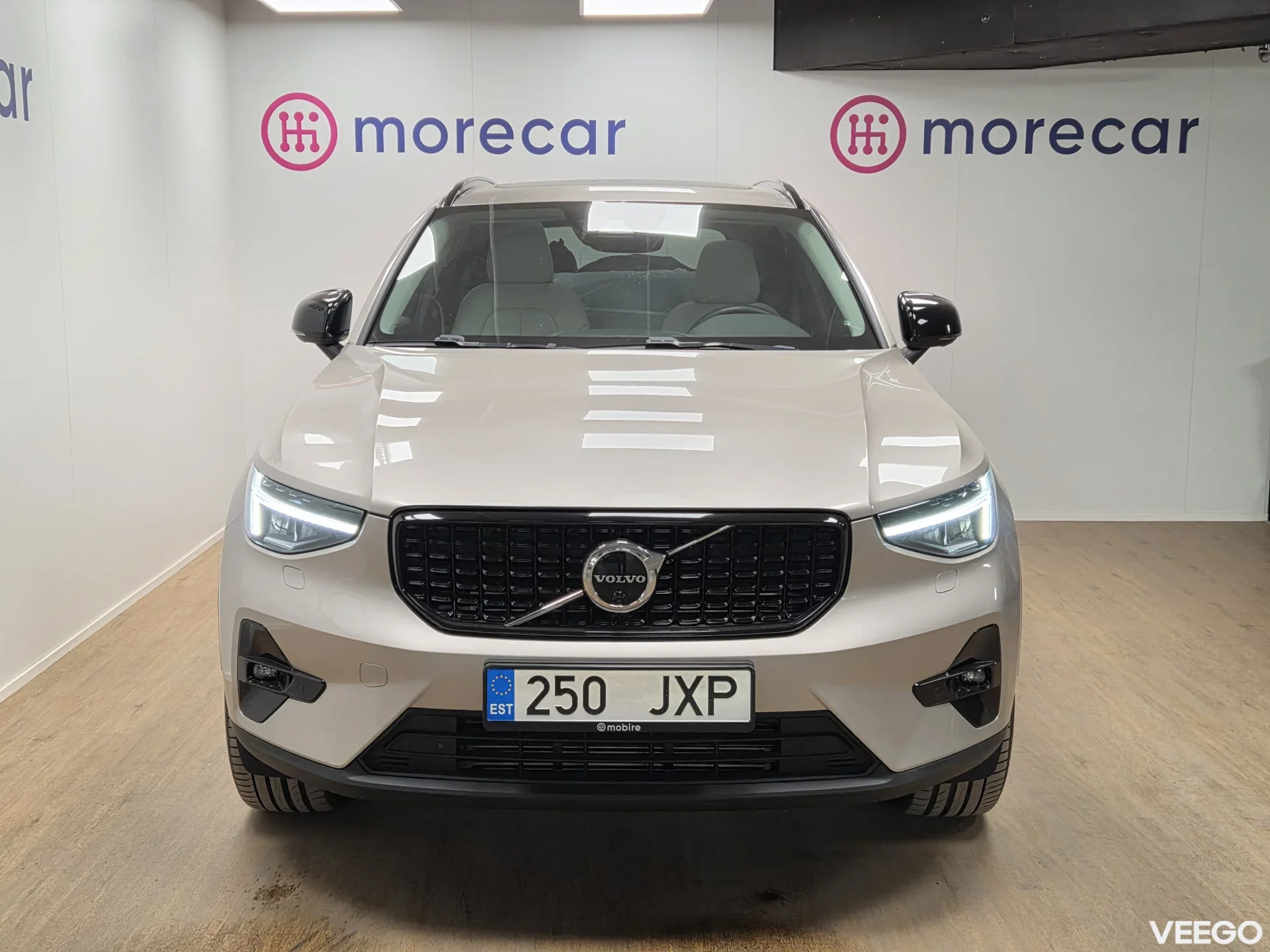 Volvo XC40 T5 TwE 262hj Ultimate Dark AT FWD DCT 132kW