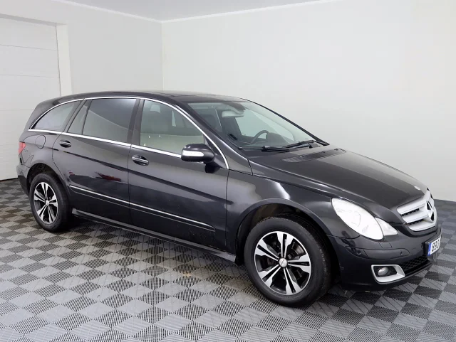 Image of Mercedes-Benz R320 3.0 166kW