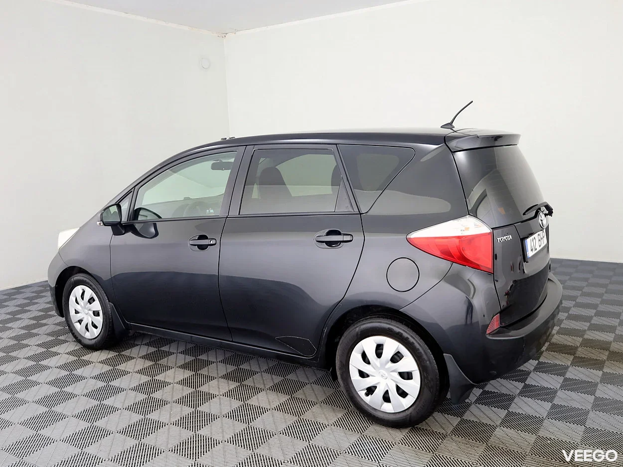 Toyota Verso-S 1.3 73kW