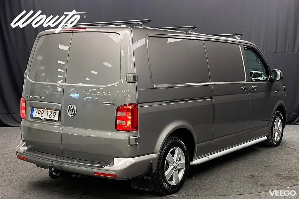 Volkswagen Transporter 2.0 TDI 4M DSG 150HK L2 3-Sits /Moms 110kW