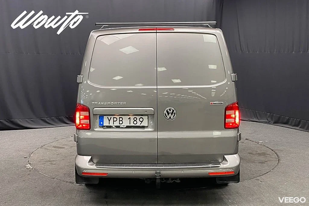 Volkswagen Transporter 2.0 TDI 4M DSG 150HK L2 3-Sits /Moms 110kW
