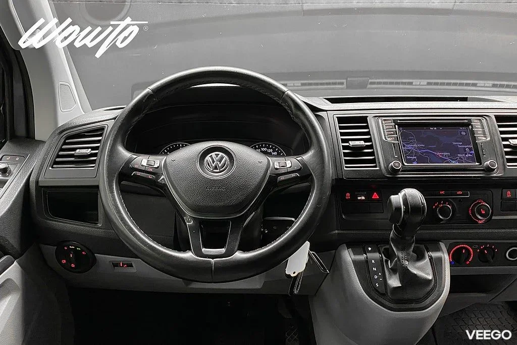 Volkswagen Transporter 2.0 TDI 4M DSG 150HK L2 3-Sits /Moms 110kW